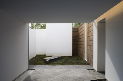 IZU PHOTO MUSEUM